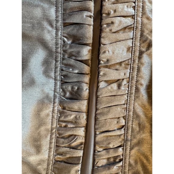 Dress Barn Dressy Silver 3/4 Sleeve Ruffled Jacket - Size 14/16 Woman - Picture 3 of 9